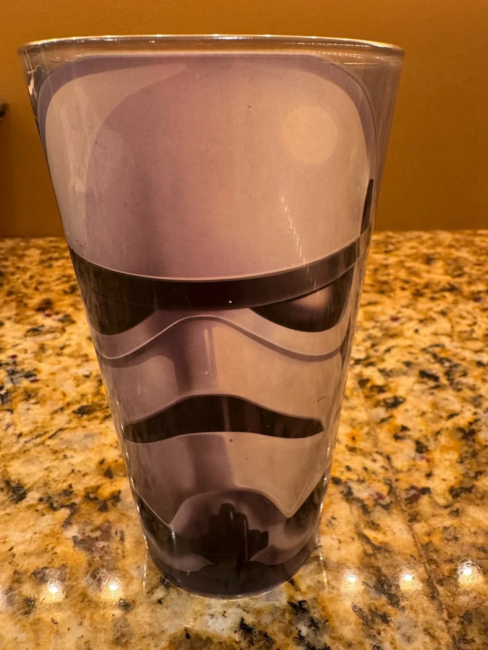 Star Wars: Disney: Trooper Imperial Forces Tall Glass - graphics: 16oz pint